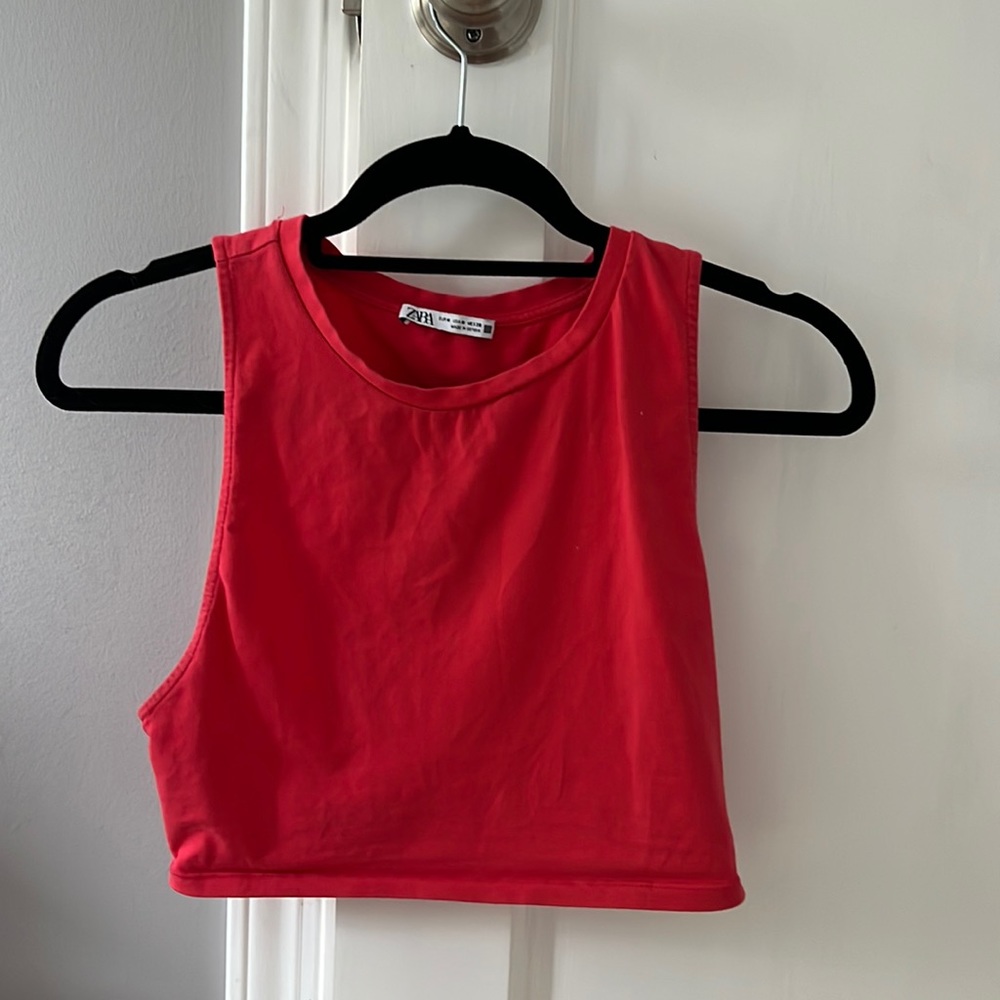 Pink tank top